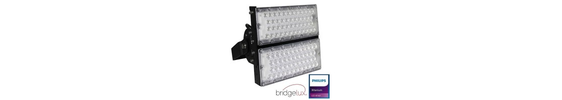 Stadien und Sportplätze LED-Flutlichter - Strahlers Profis